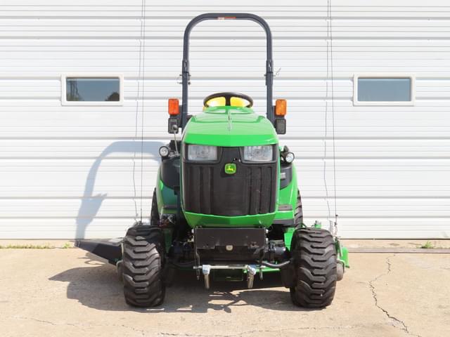 Image of John Deere 1025R equipment image 4