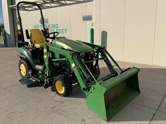 Image of John Deere 1025R equipment image 1