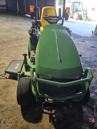 Image of John Deere 1025R equipment image 3
