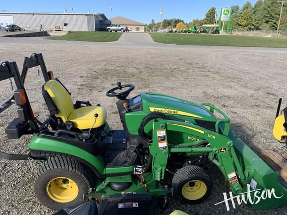 Image of John Deere 1025R equipment image 4