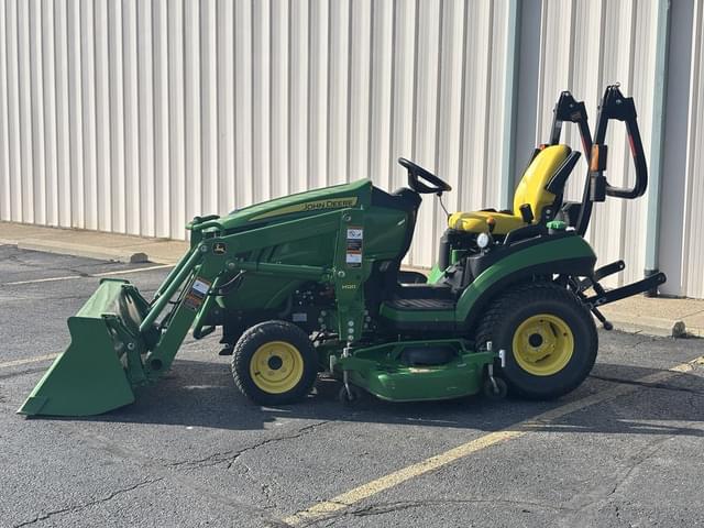 Image of John Deere 1025R equipment image 3