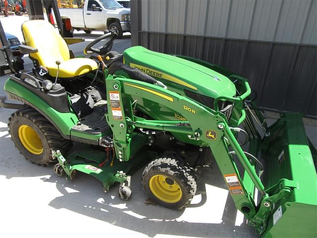 Image of John Deere 1025R equipment image 1