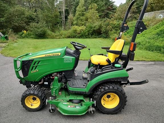 Image of John Deere 1025R Primary image