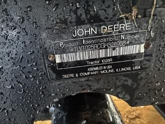 Image of John Deere 1025R equipment image 4