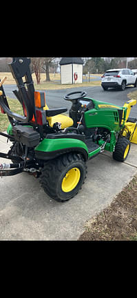 Image of John Deere 1025R equipment image 2