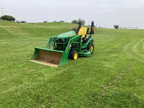 Image of John Deere 1025R equipment image 1