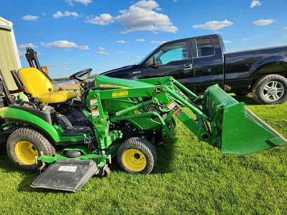 Image of John Deere 1025R equipment image 2