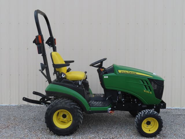 Image of John Deere 1025R equipment image 2