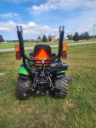 Image of John Deere 1025R equipment image 1