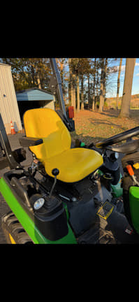 Image of John Deere 1025R equipment image 2