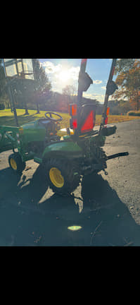 Image of John Deere 1025R equipment image 1