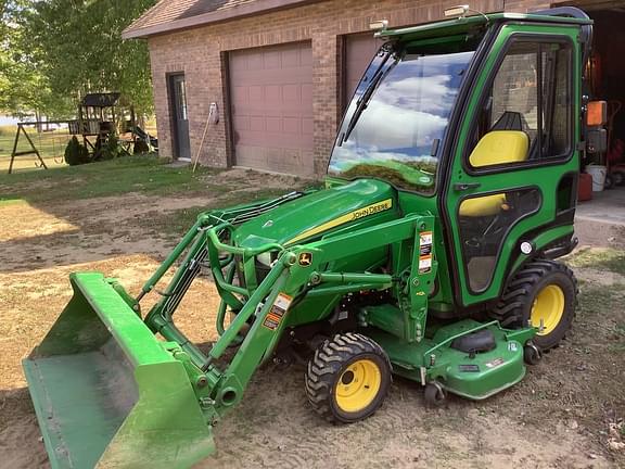 Image of John Deere 1025R equipment image 2