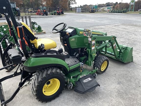 Image of John Deere 1025R equipment image 4