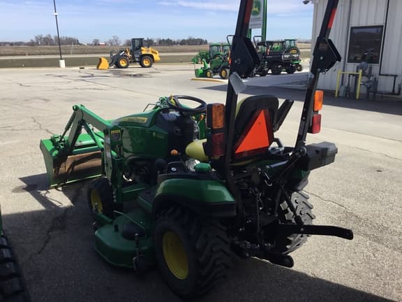 Image of John Deere 1025R equipment image 4