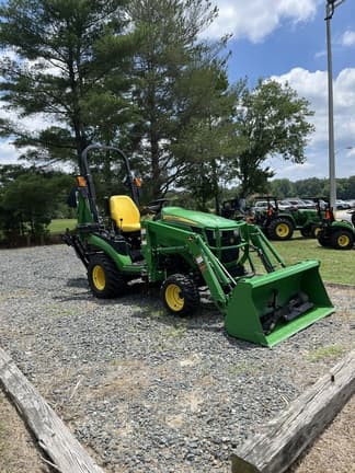 Image of John Deere 1025R equipment image 4