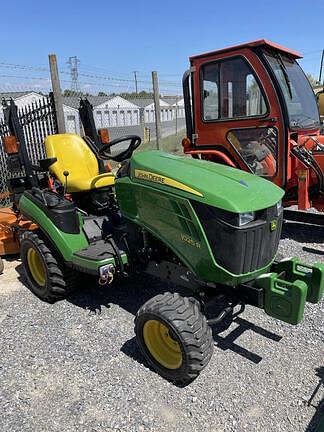 Image of John Deere 1025R equipment image 1