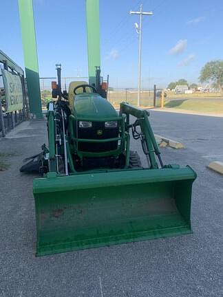 Image of John Deere 1025R equipment image 1