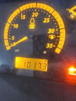 Image of John Deere 1025R equipment image 3