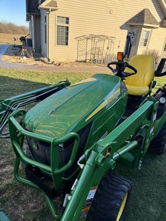 Image of John Deere 1025R equipment image 1