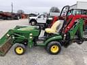 2016 John Deere 1025R TLB Image