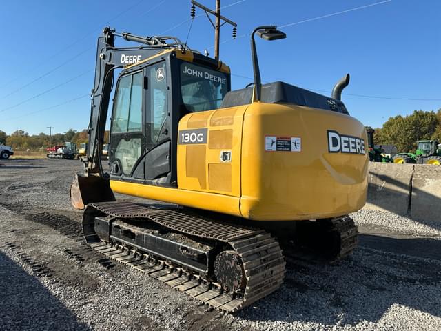 Image of John Deere 130G equipment image 3