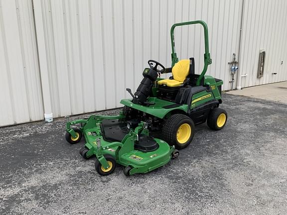 Image of John Deere 1570 equipment image 1