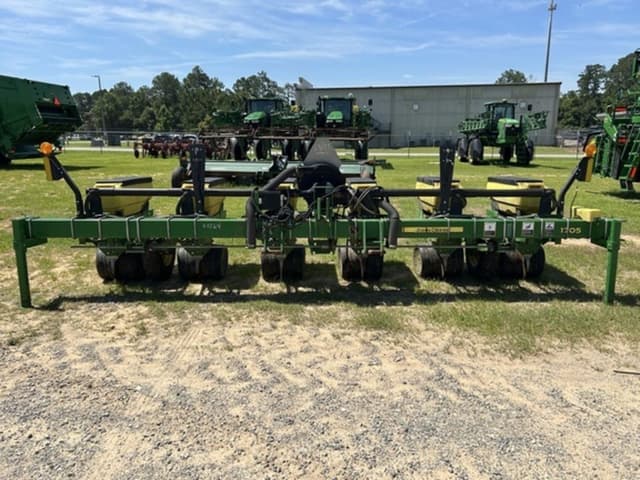 Image of John Deere 1705 equipment image 4