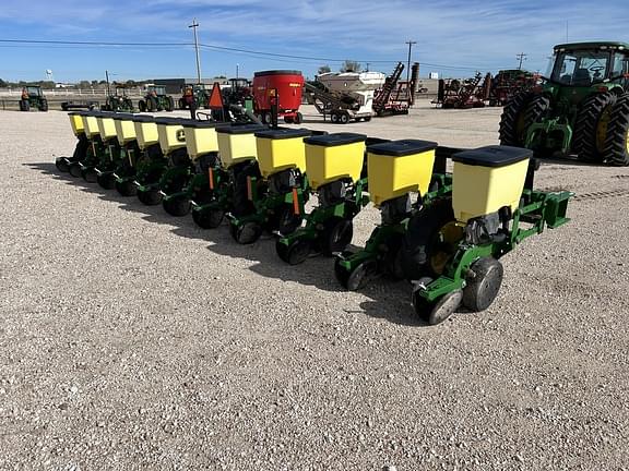 Image of John Deere 1715 equipment image 4