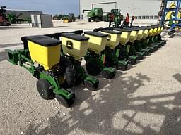 Image of John Deere 1715 equipment image 2