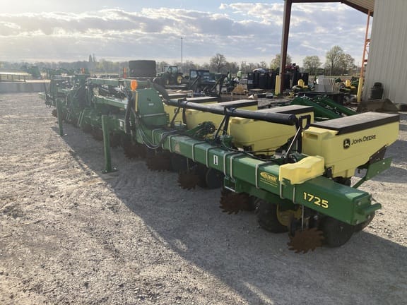 Main image John Deere 1725