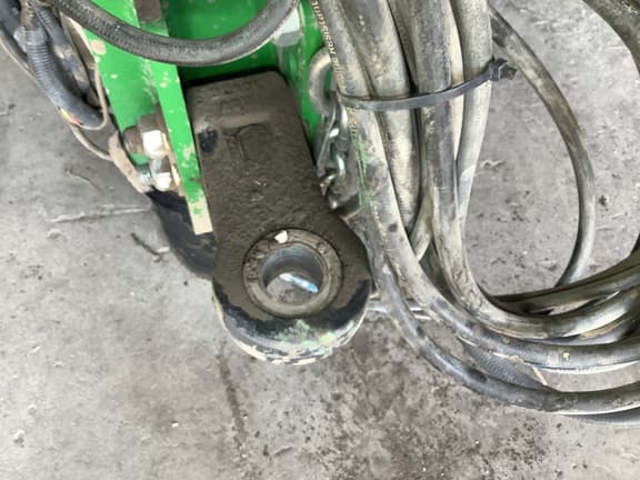 Image of John Deere 1775NT equipment image 2