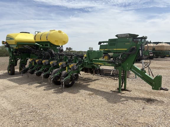 Image of John Deere 1775 Primary image