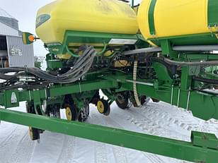 Main image John Deere 1775 3