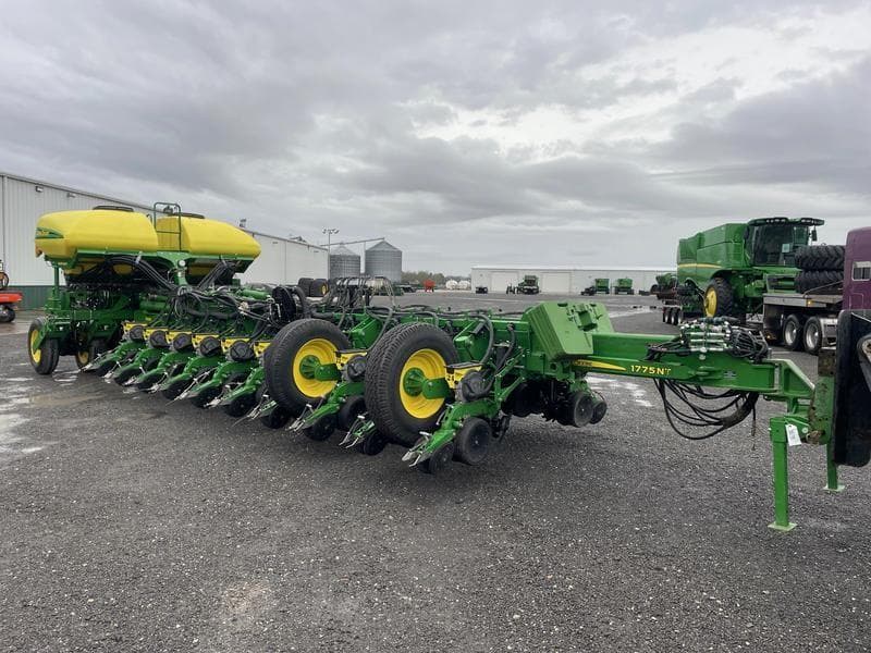 Image of John Deere 1775 Primary image