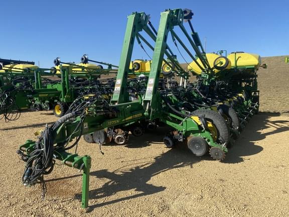 Image of John Deere 1775 equipment image 1