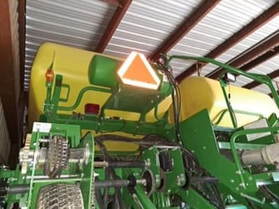 Image of John Deere 1795 equipment image 4