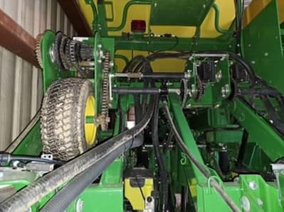 Image of John Deere 1795 equipment image 1