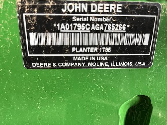 Image of John Deere 1795 Image 1