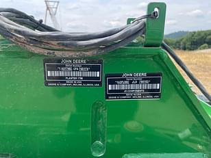 Main image John Deere 1795 13