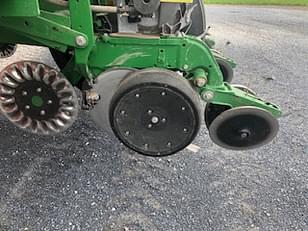 Main image John Deere 1795 6