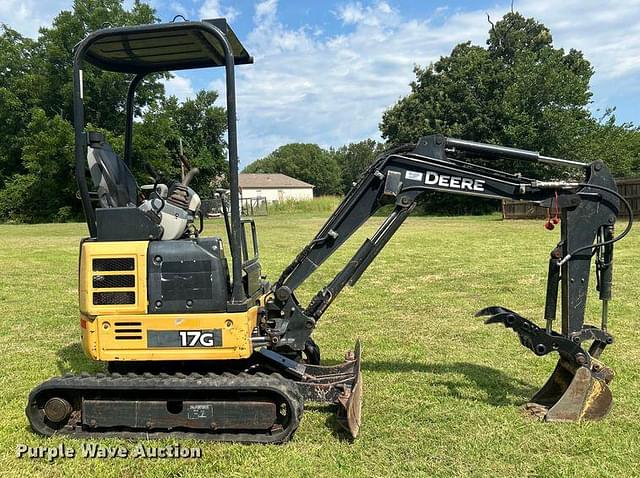 Image of John Deere 17G equipment image 3