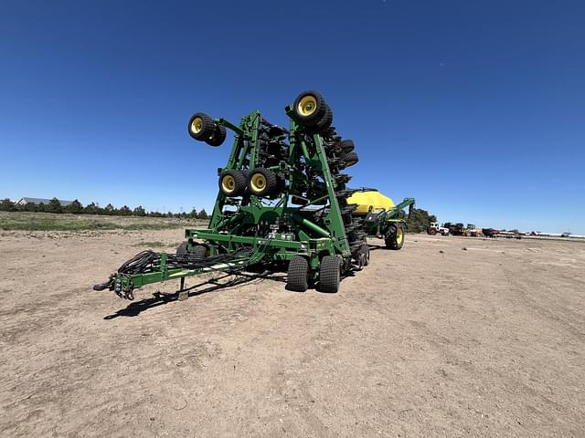 Image of John Deere 1890 equipment image 1