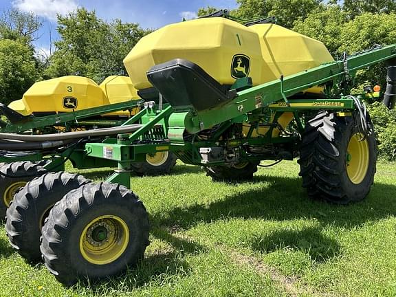 Image of John Deere 1890 equipment image 2