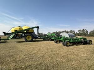 2016 John Deere 1890 Image