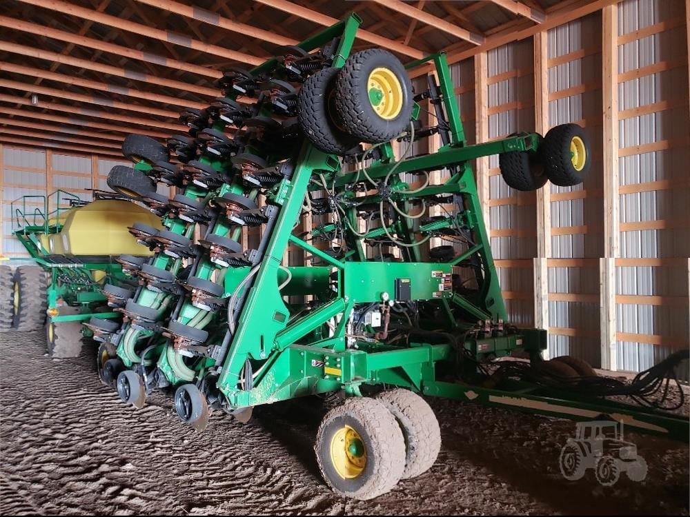 2016 John Deere 1895 Equipment Image0
