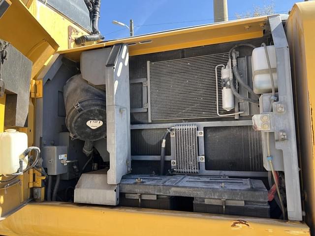 Image of John Deere 190G equipment image 2