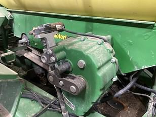 Main image John Deere 1990 8