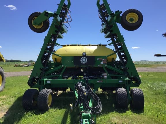 Image of John Deere 1990 equipment image 1