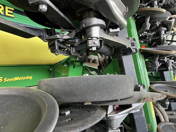 Image of John Deere 1990 equipment image 3