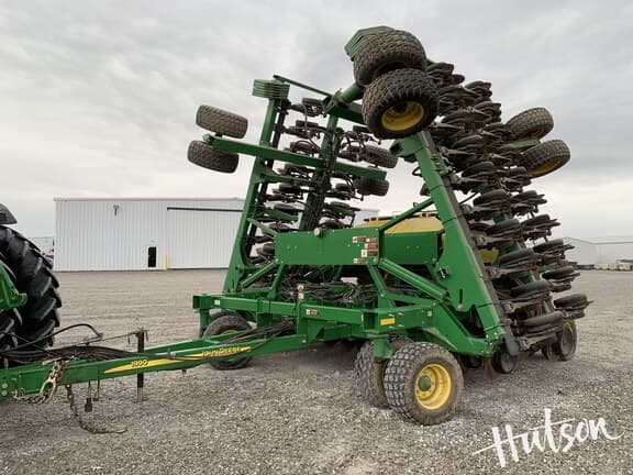 Image of John Deere 1990 equipment image 1